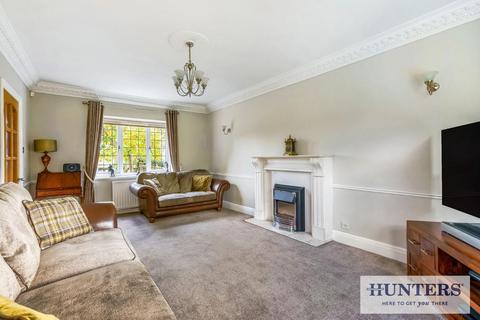 3 bedroom semi-detached house for sale, Acacia Park Terrace, Rawdon Border