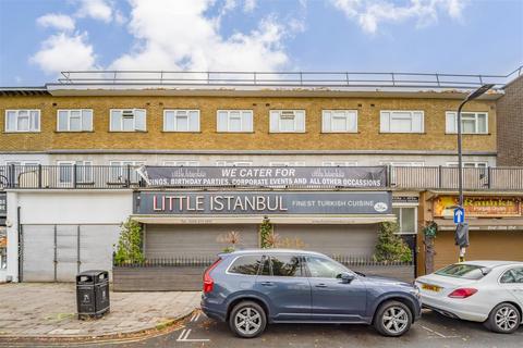undefined, Lady Margaret Road, Middlesex UB1