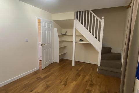 2 bedroom house to rent, Nunwell Court, Bromyard
