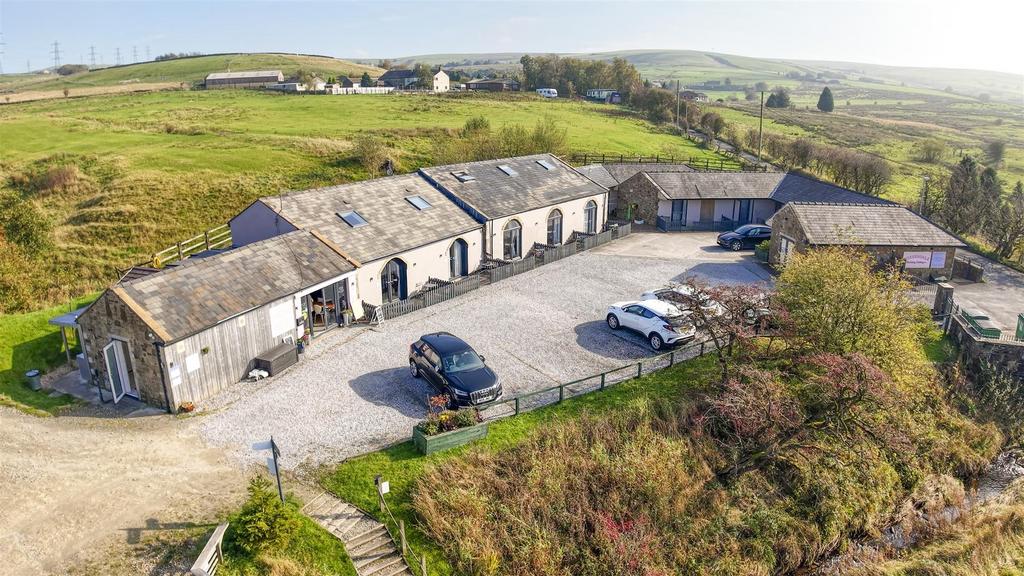 Cottages &amp; Coffee Bar