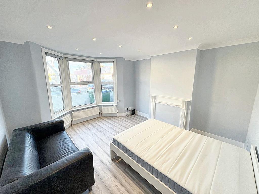 Private Bedroom