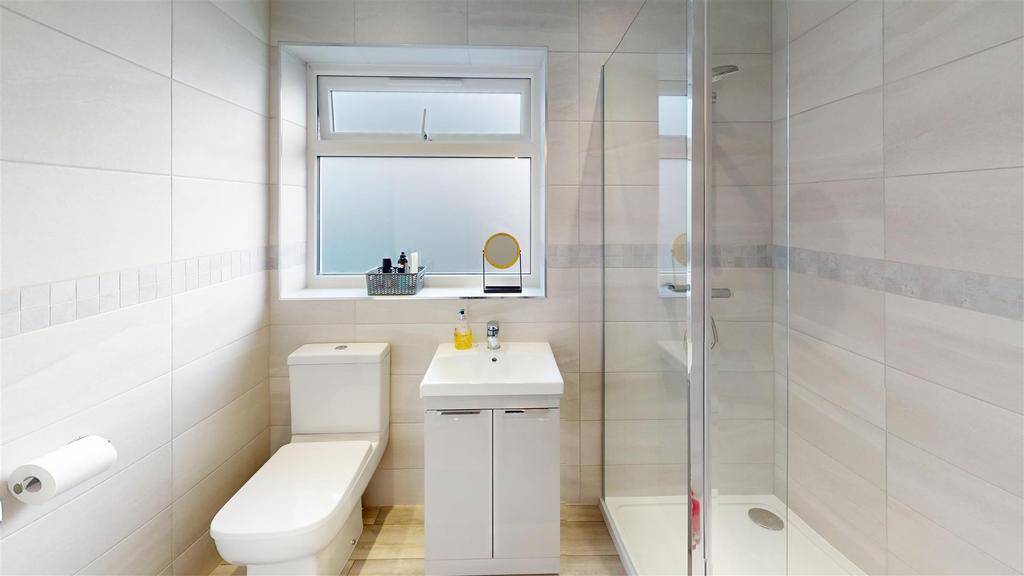 Woolmoor-Close-Thirsk-Bathroom.jpg