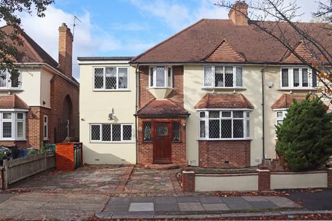 undefined, Bourne Vale, Bromley BR2