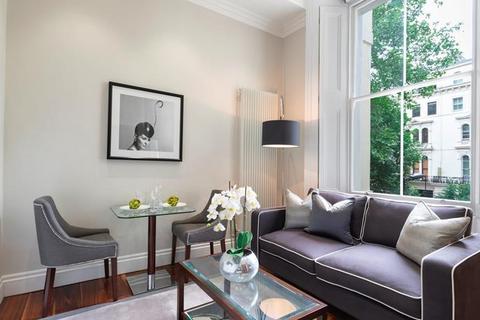 1 bedroom property to rent, Kensington Gardens Square, London W2