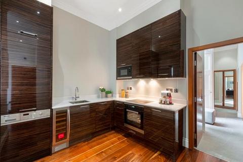 1 bedroom property to rent, Kensington Gardens Square, London W2