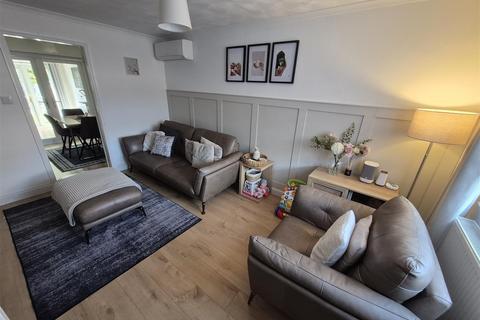 undefined, Vinecote Road, Longford