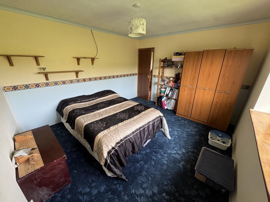 Rear Bedroom 4