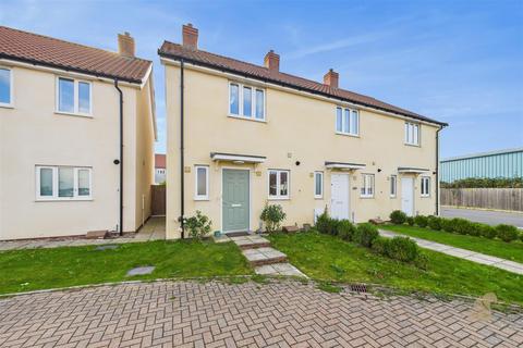 2 bedroom end of terrace house for sale, Wellington Close, Bury St. Edmunds IP29