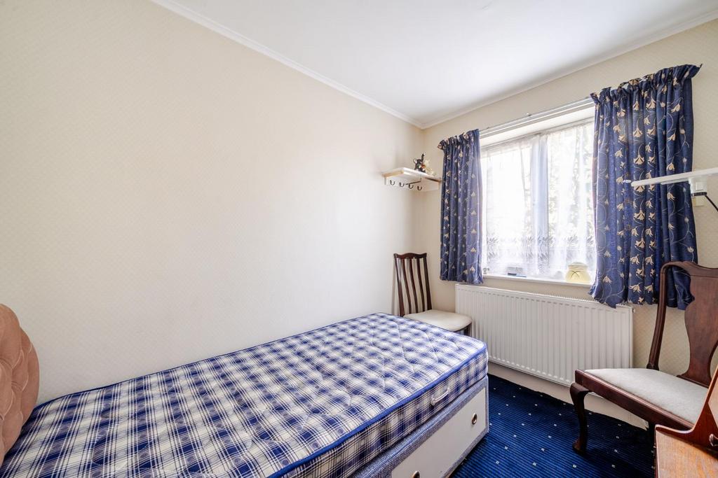 Bedroom 3.jpg