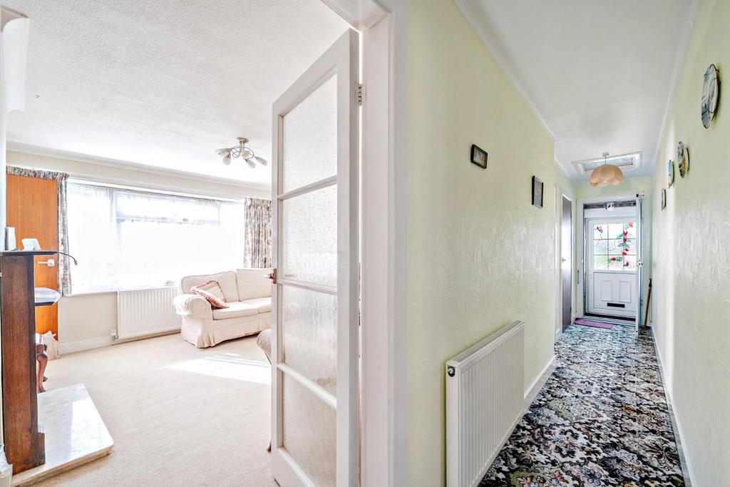 Entrance hall through lounge.jpg
