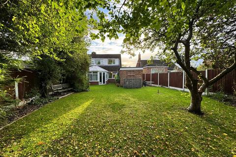 4 bedroom semi-detached house for sale, Oakland Avenue, Stockport SK2