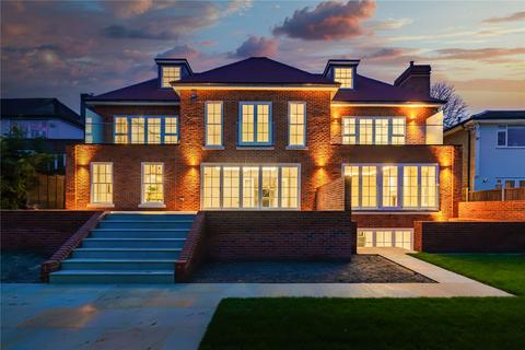 undefined, Wayneflete Tower Avenue, Esher, KT10