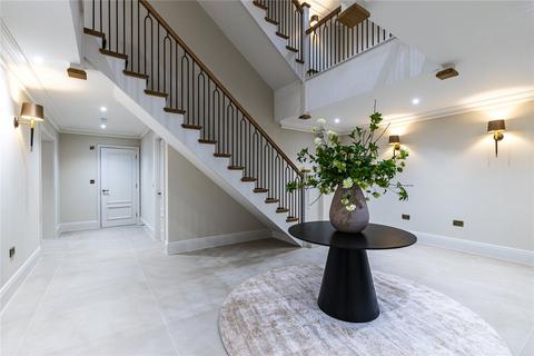 undefined, Wayneflete Tower Avenue, Esher, KT10