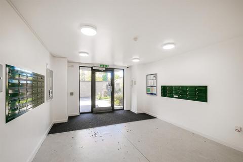 2 bedroom flat for sale, Centenary House, Lena Kennedy Close, Chingford