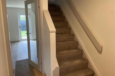 undefined, Deerhurst Close, Feltham, Middlesex, TW13