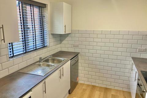 undefined, Deerhurst Close, Feltham, Middlesex, TW13