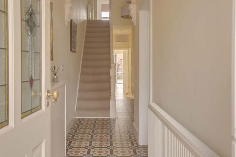 5 bedroom semi-detached house for sale, Henry Road, Nottingham NG2