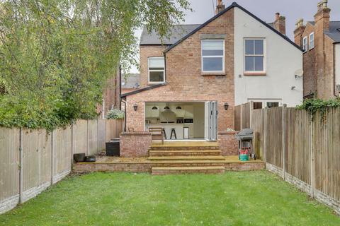 undefined, Henry Road, Nottingham NG2