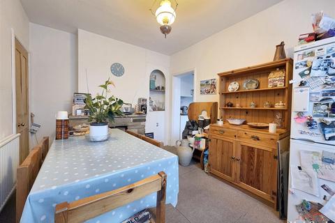 undefined, Magazine Place, Leatherhead KT22