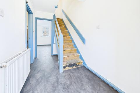 undefined, Canberra Drive, Northolt, UB5