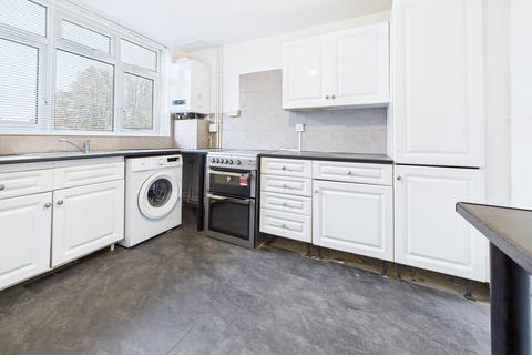 undefined, Canberra Drive, Northolt, UB5