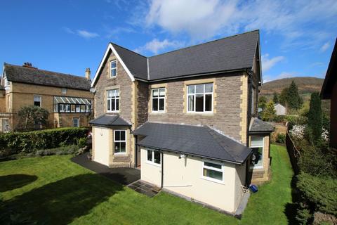 undefined, Avenue Road, Abergavenny, NP7