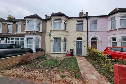 Pembroke Road, Ilford
