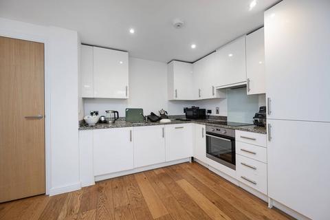 2 bedroom flat for sale, Chesworth Court, Fulneck Place, Stepney, LONDON, E1