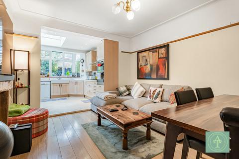 4 bedroom semi-detached house for sale, Slades Gardens, Enfield, EN2