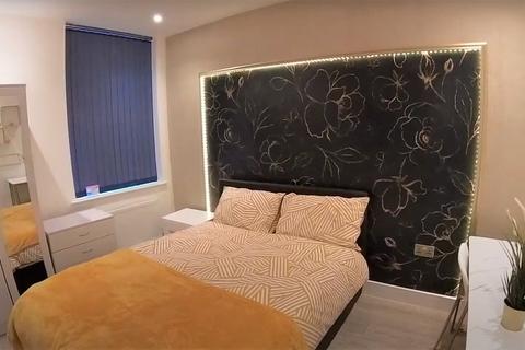 7 bedroom house to rent, Albion Road Fallowfield, Manchester M14