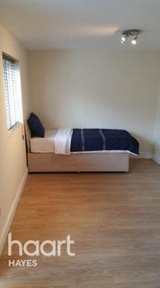 undefined, Belmore Avenue, HAYES