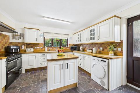 4 bedroom detached house for sale, Laxton Close, Attleborough NR17