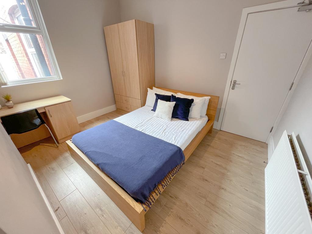 53 Bagot(1)