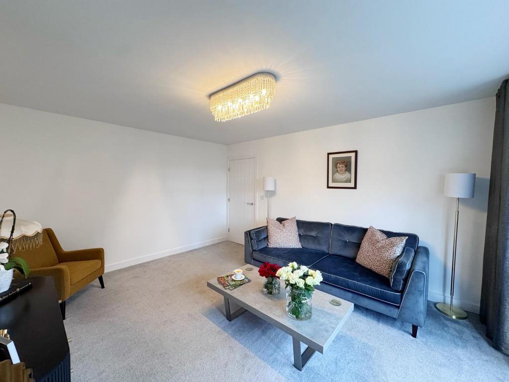 Lounge 5.jpg