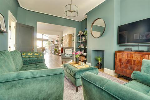 undefined, Bridgwater Drive, Westcliff-on-Sea SS0