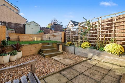 undefined, Moorland Road, Street