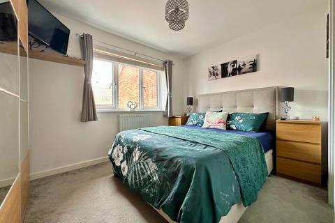 undefined, Tonbridge Drive, Basildon SS15