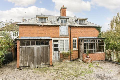 4 bedroom detached house for sale, Doddridge Road, Market Harborough
