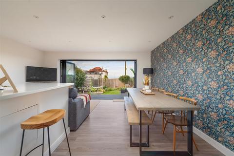 4 bedroom detached house for sale, The Broadway, Herne Bay