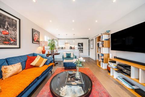 2 bedroom flat to rent, Edith Terrace, London SW10