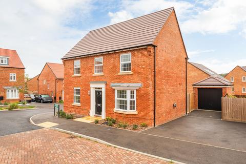 4 bedroom detached house for sale, John Packer Drive, Newbury, RG14