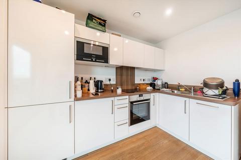 1 bedroom flat to rent, Jefferson Plaza, London E3