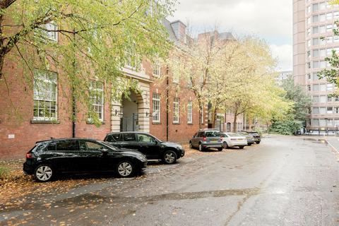 2 bedroom flat for sale, 15 Redcross Street, Bristol BS2