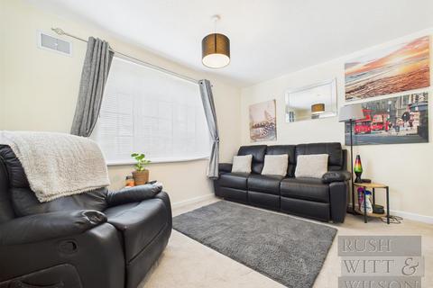 2 bedroom semi-detached house for sale, Wentworth Way, St. Leonards-On-Sea