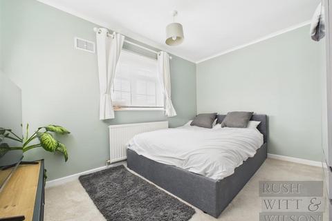 2 bedroom semi-detached house for sale, Wentworth Way, St. Leonards-On-Sea