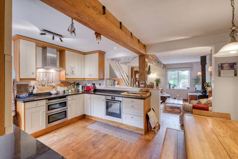 2 bedroom cottage for sale, Sinton Green, Hallow, WR2