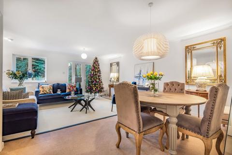 undefined, Cottenham Park Road, London, SW20