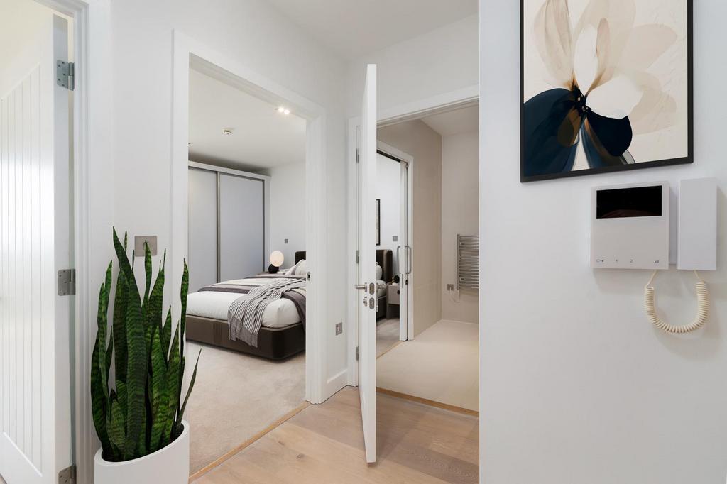 Apt20-hallway-vs.jpg