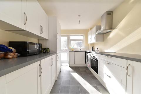 11 Furzedown, Stevenage, SG2 9EN