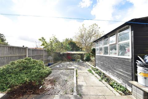 11 Furzedown, Stevenage, SG2 9EN